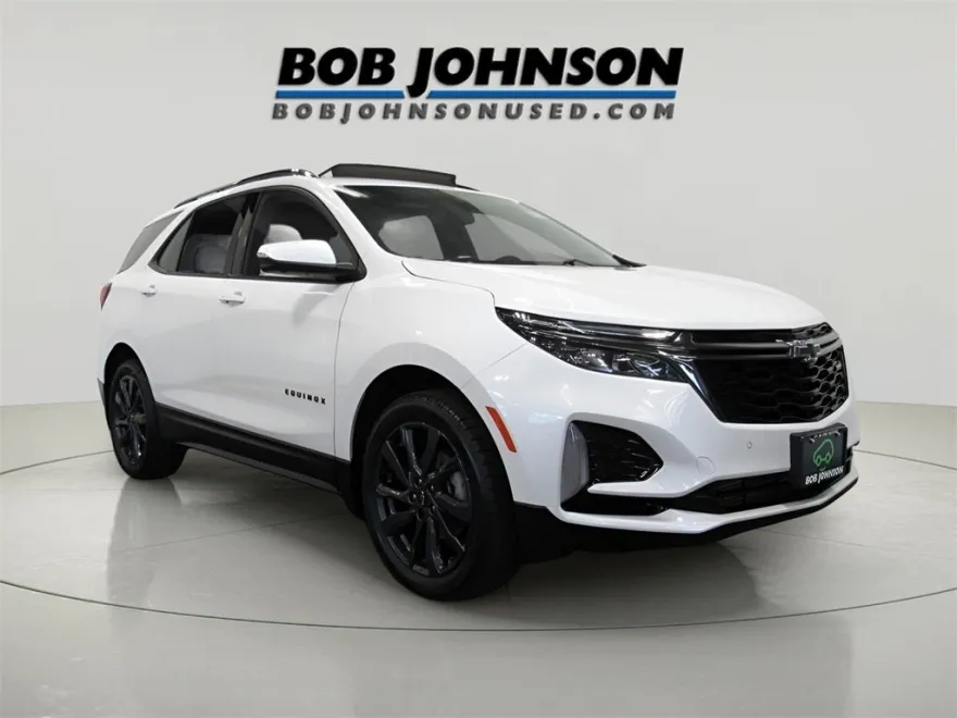 2023 Chevrolet Equinox RS photo 1