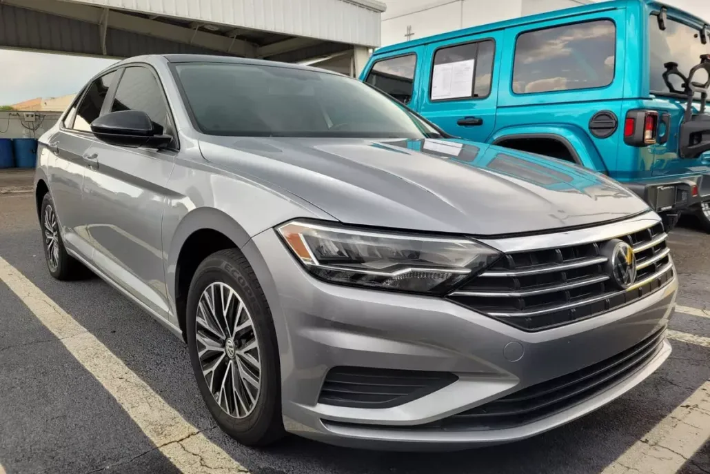 2019 Volkswagen Jetta SE photo 1