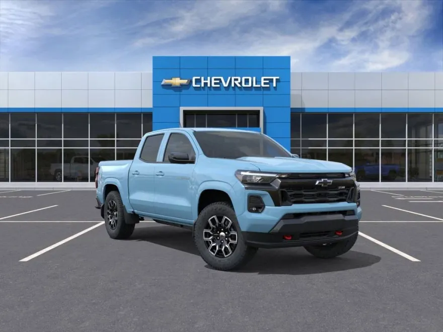 2025 Chevrolet Colorado Z71 photo 1
