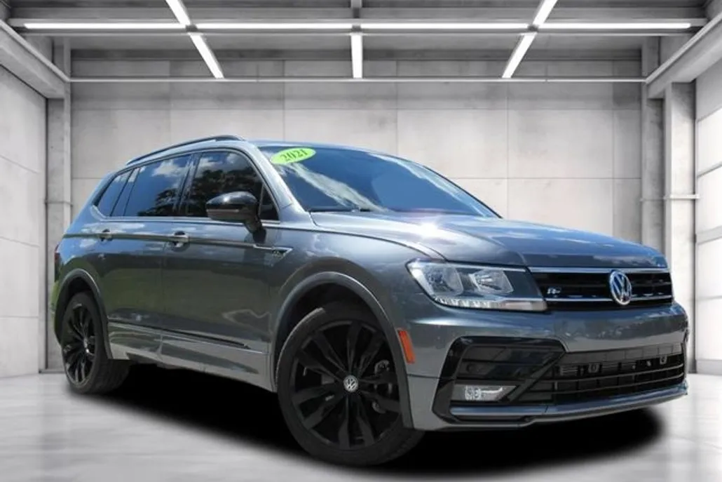 2021 Volkswagen Tiguan SE R-Line Black photo 1