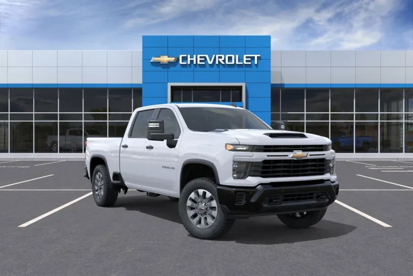 2026 Chevrolet Silverado 2500HD Custom photo 1