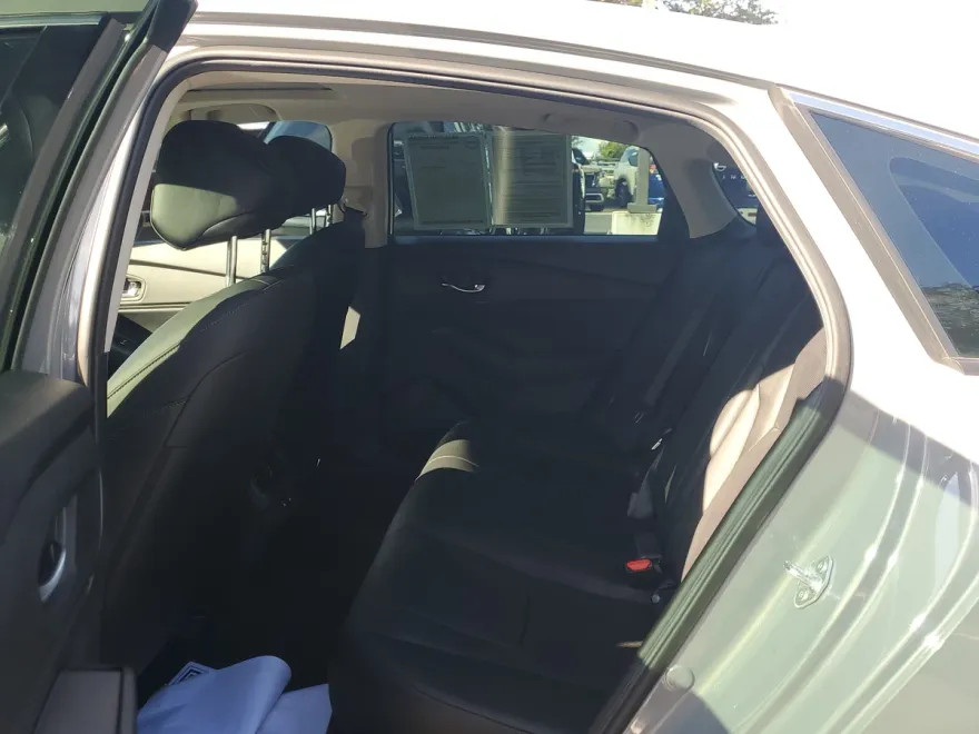 2024 Honda Accord Hybrid EX-L photo 1