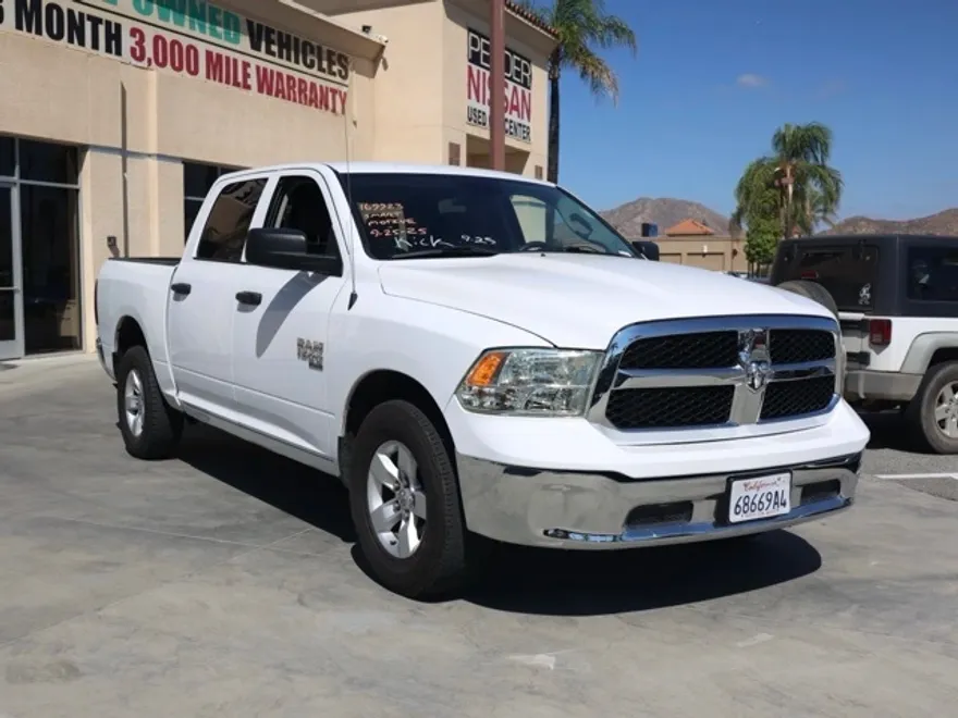 2022 Ram 1500 Classic SLT photo 1