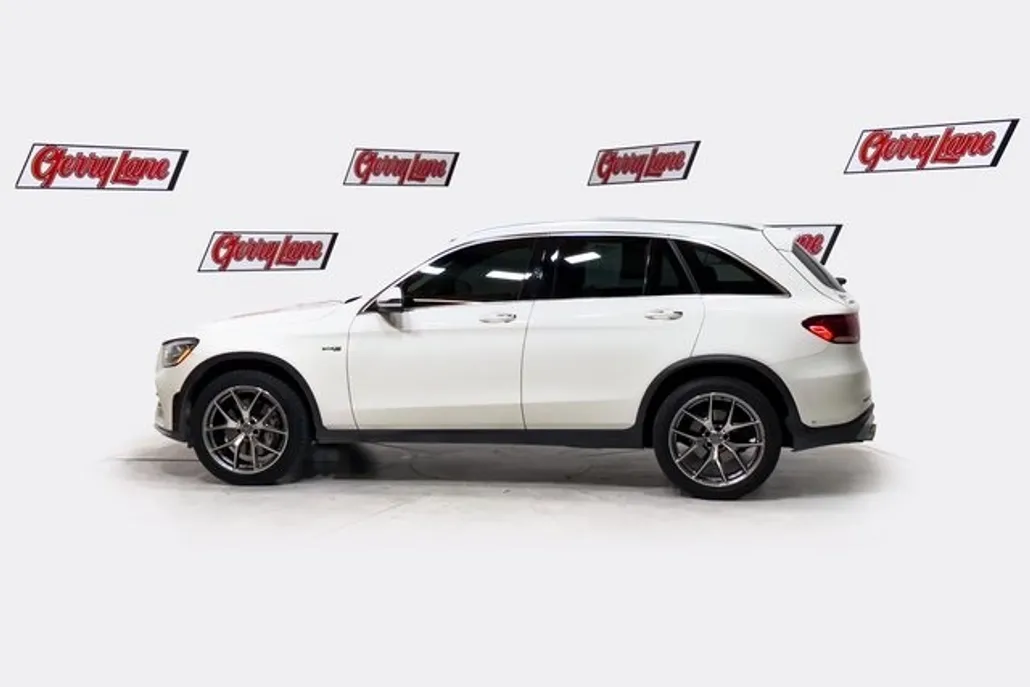 2022 Mercedes Benz GLC AMG photo 1