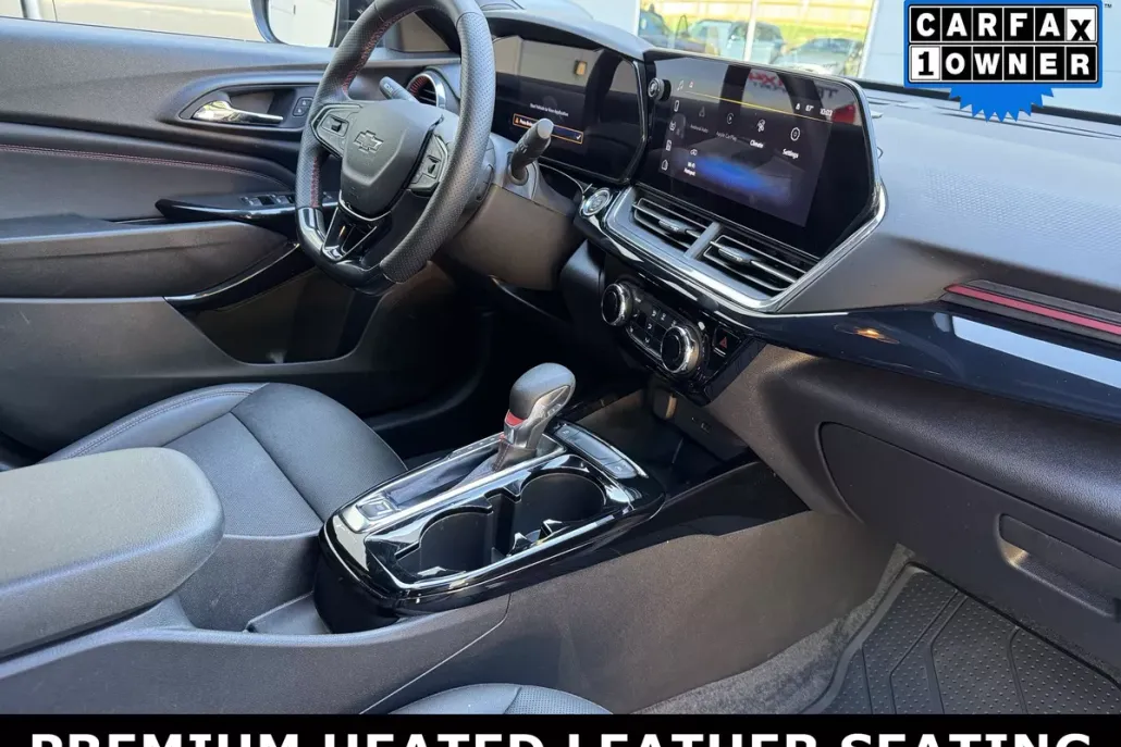2025 Chevrolet Trax photo 1