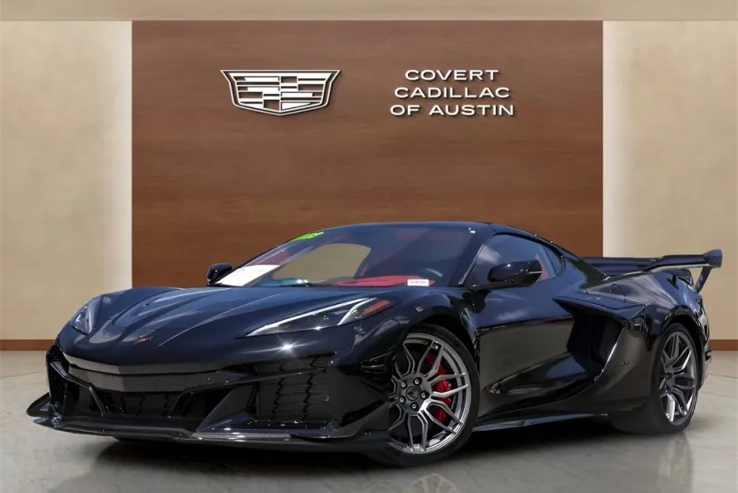 2023 Chevrolet Corvette Z06 3LZ photo 1