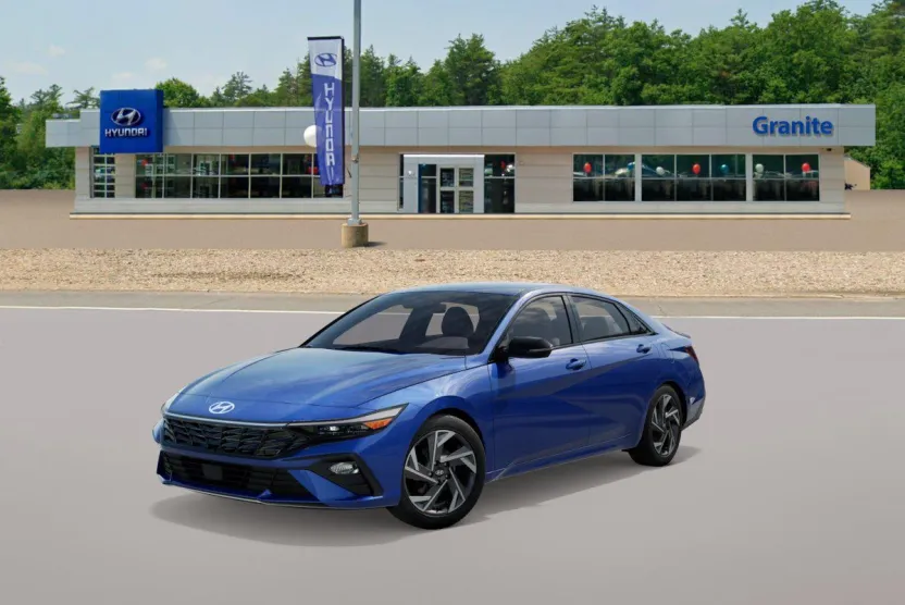 2025 Hyundai Elantra SEL Sport photo 1