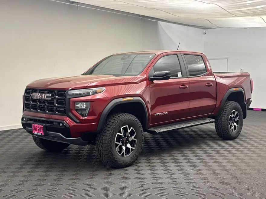 2024 Gmc Canyon AT4X photo 1