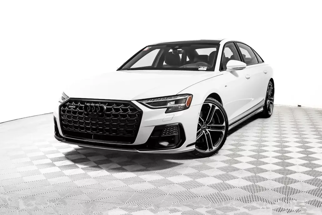 2025 Audi A8 L 55 photo 1