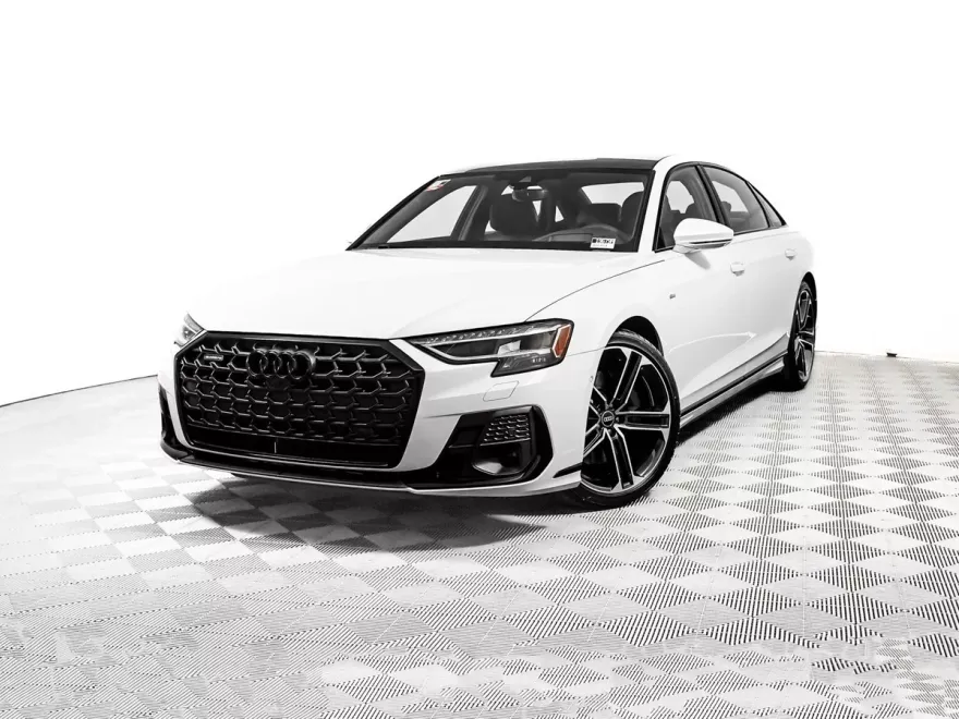 2025 Audi A8 L 55 photo 1