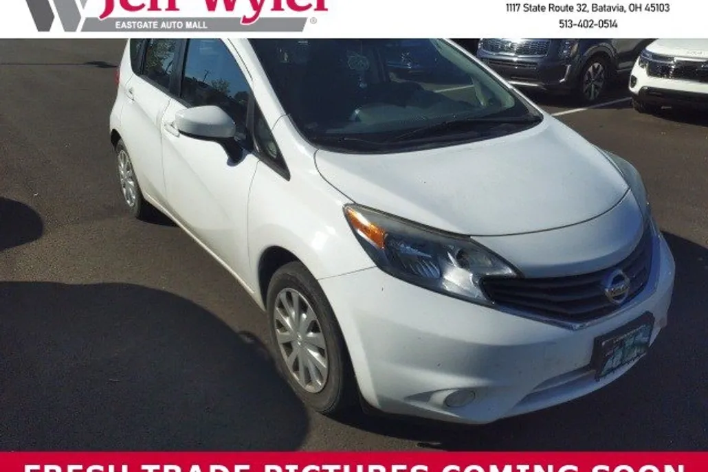 2015 Nissan Versa Note Plus photo 1