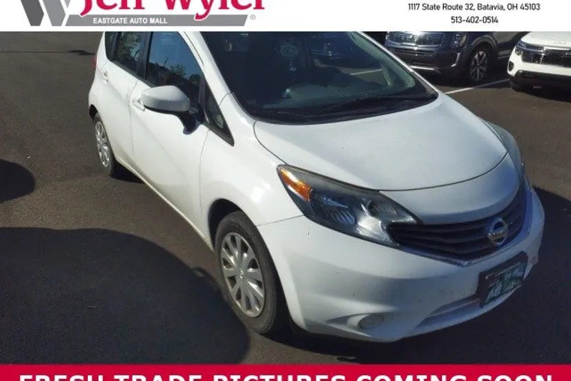 2015 Nissan Versa Note Plus photo 1