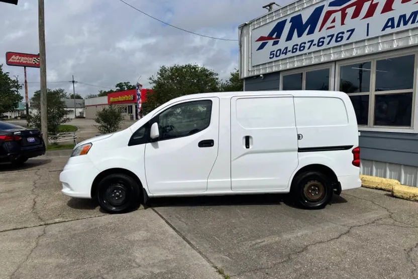 2021 Nissan NV200 SV photo 1