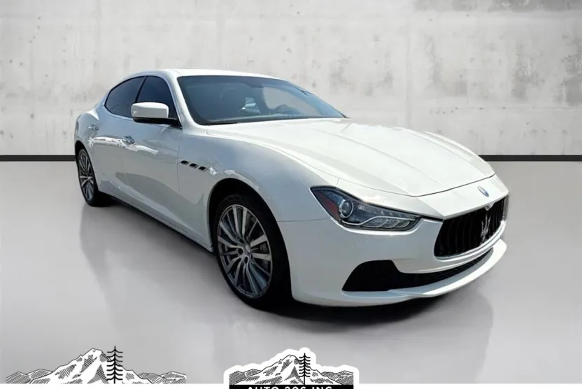 2016 Maserati Ghibli photo 1