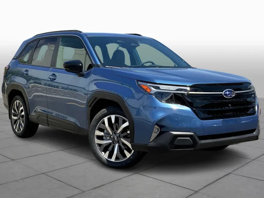 2025 Subaru Forester Touring photo 1