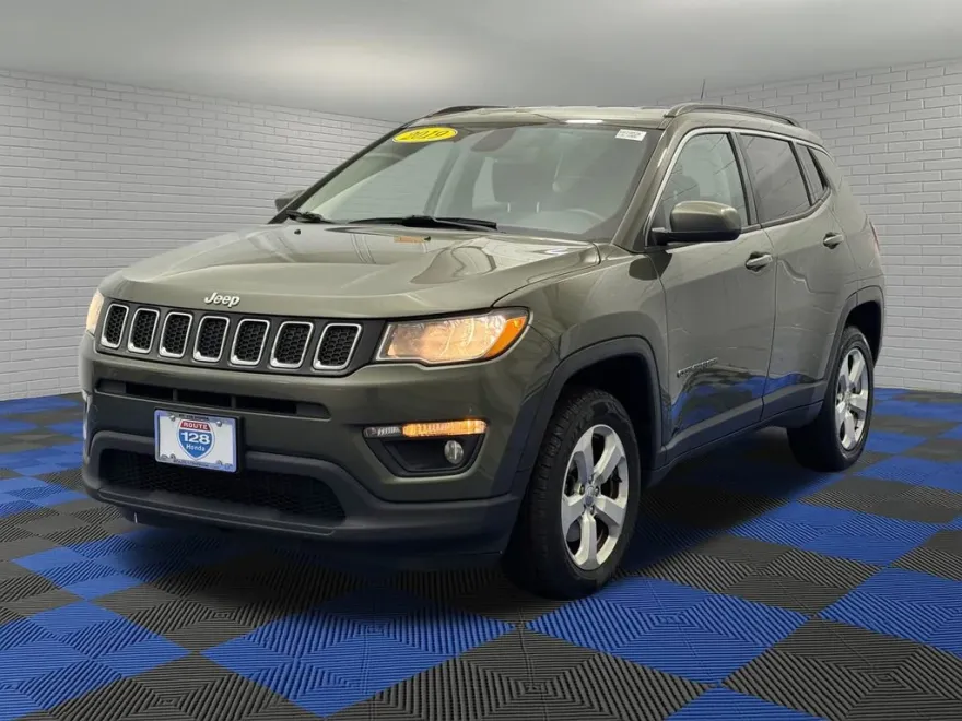 2019 Jeep Compass Latitude photo 1