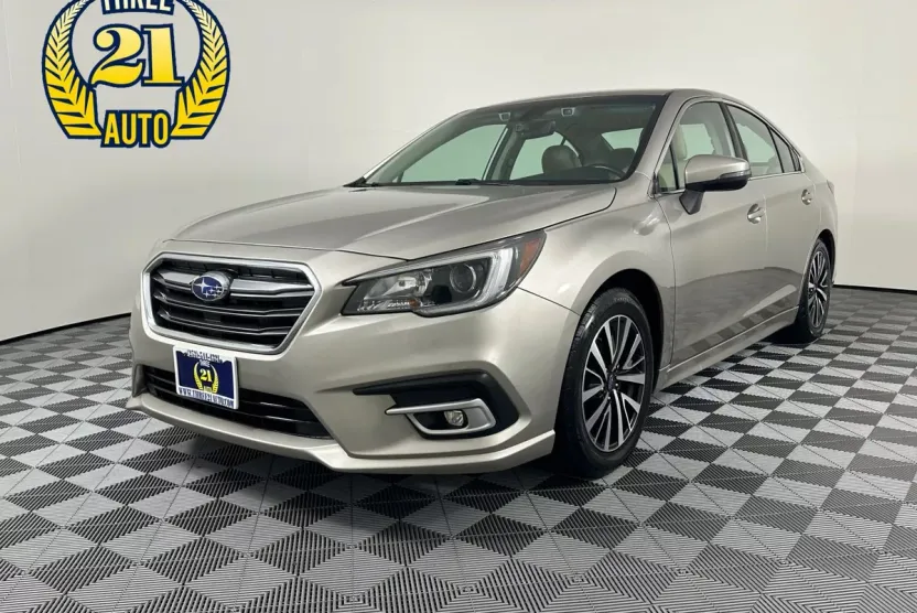 2018 Subaru Legacy 2.5i Premium photo 1