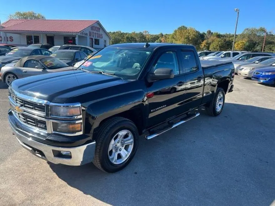 2014 Chevrolet Silverado 1500 LT photo 1