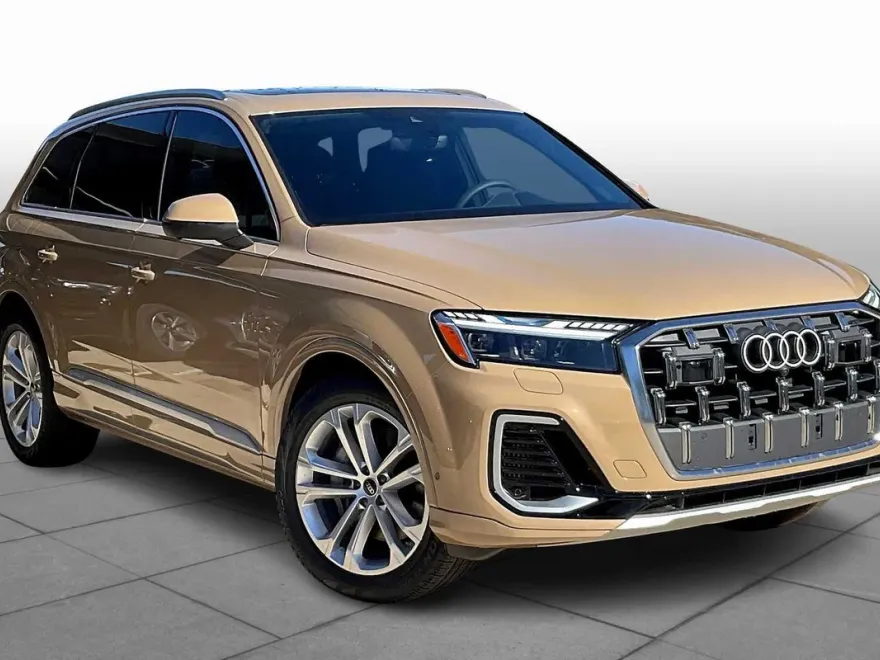 2025 Audi Q7 55 Prestige photo 1