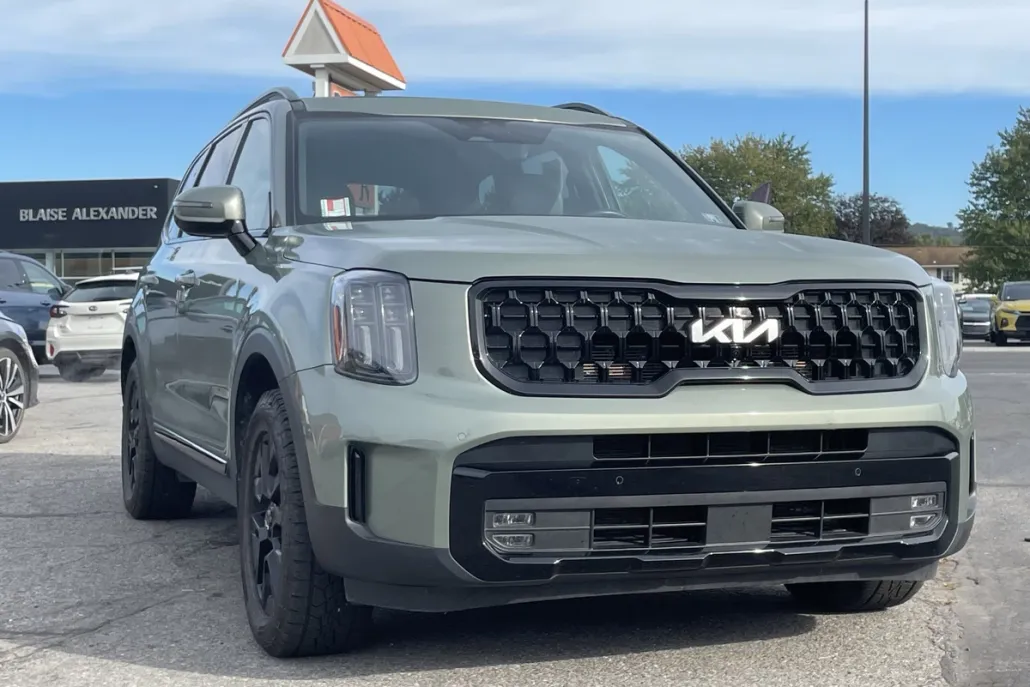 2024 Kia Telluride X-Pro photo 1
