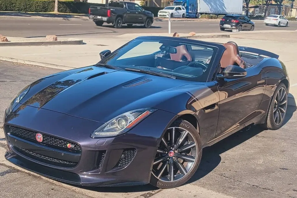 2016 Jaguar F-TYPE S photo 1
