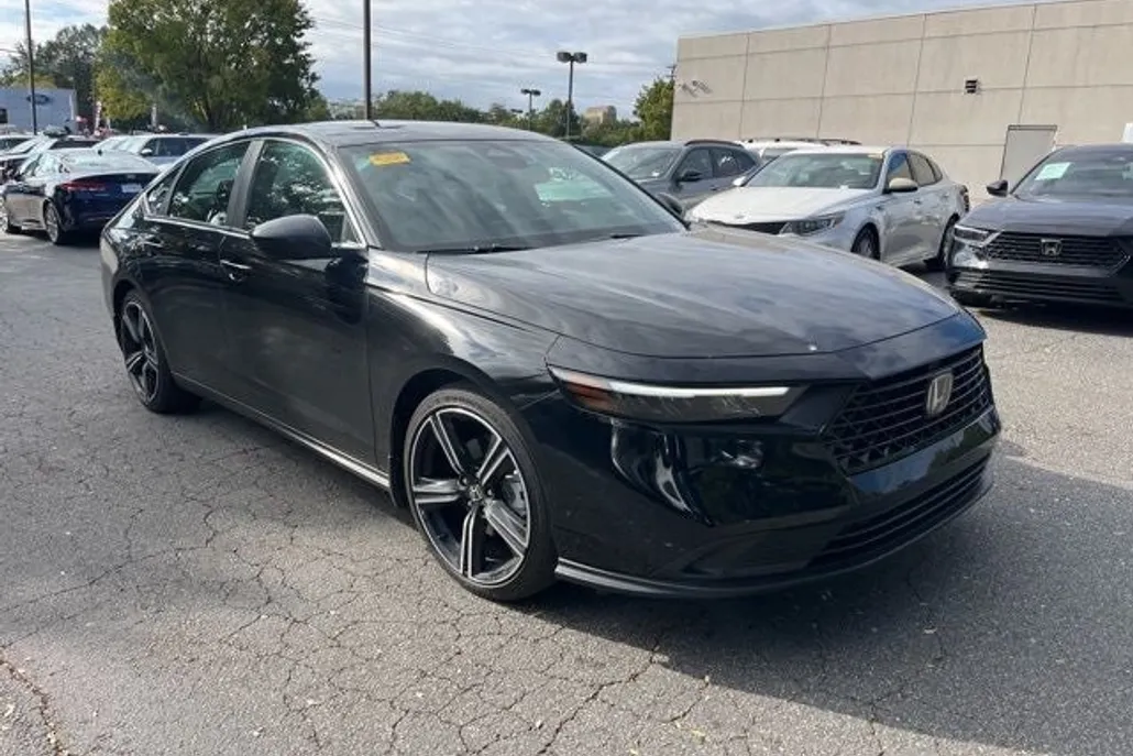 2024 Honda Accord Hybrid Sport photo 1