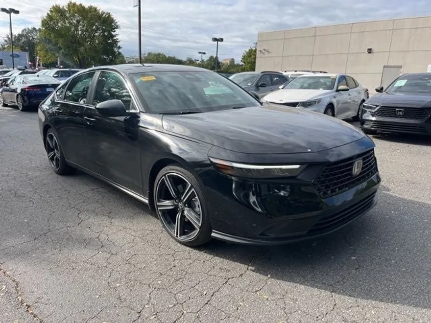 2024 Honda Accord Hybrid Sport photo 1