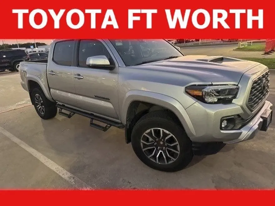 2023 Toyota Tacoma TRD Sport V6 photo 1