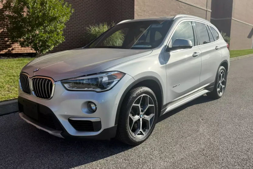 2017 Bmw X1 XDrive28i photo 1