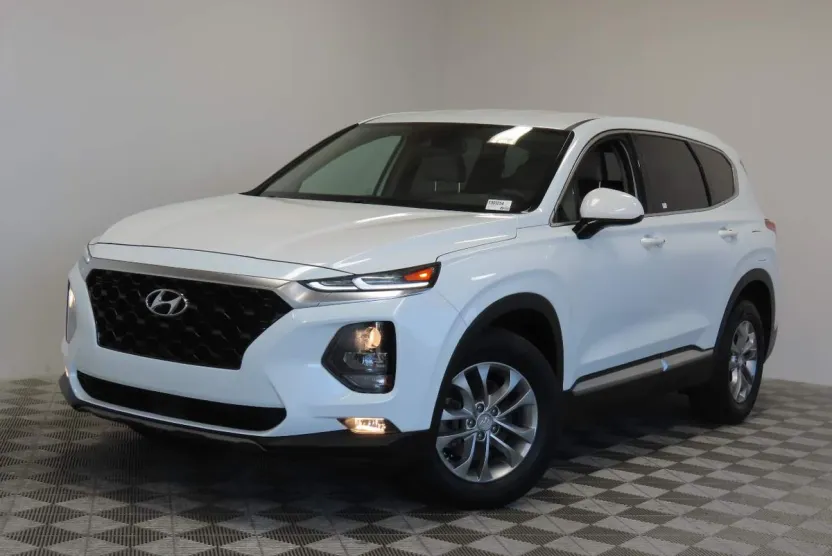 2019 Hyundai Santa Fe SEL photo 1