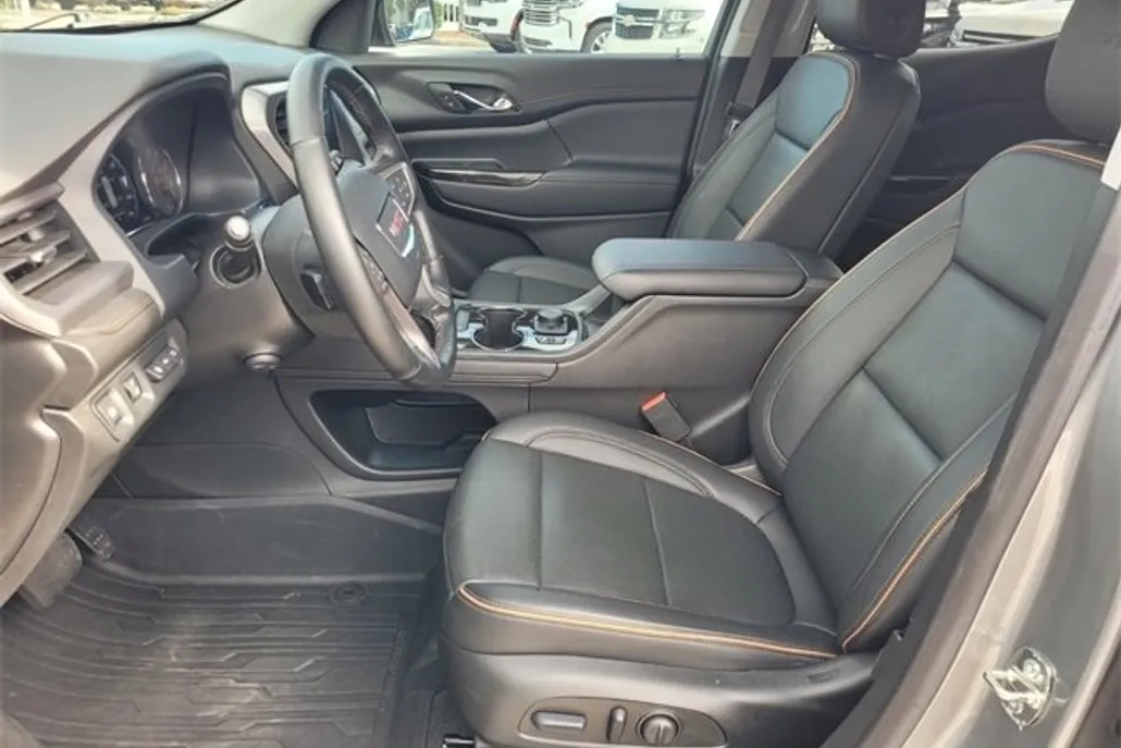 2023 Gmc Acadia AT4 photo 1