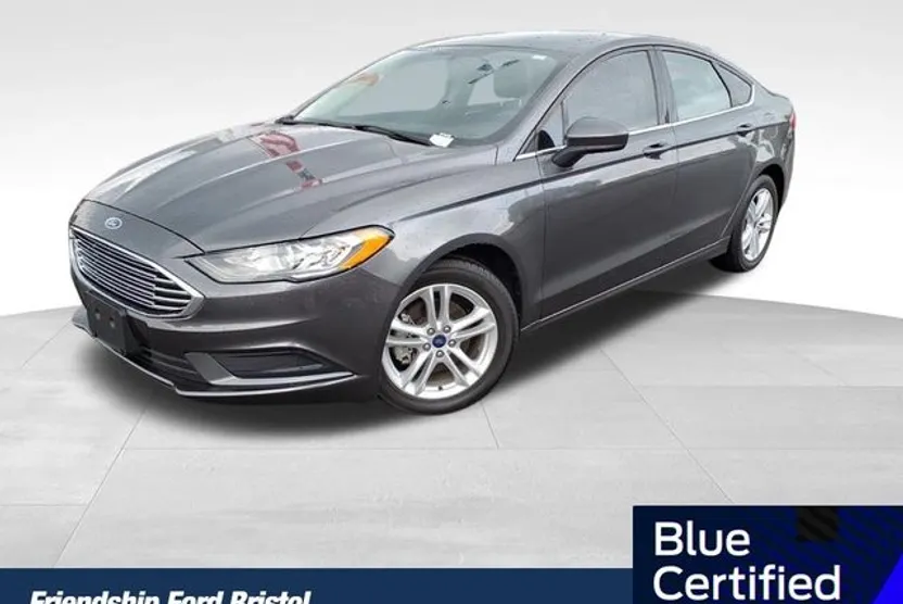 2018 Ford Fusion SE photo 1