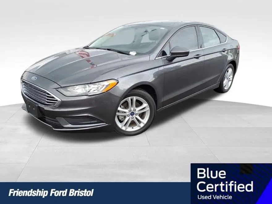 2018 Ford Fusion SE photo 1