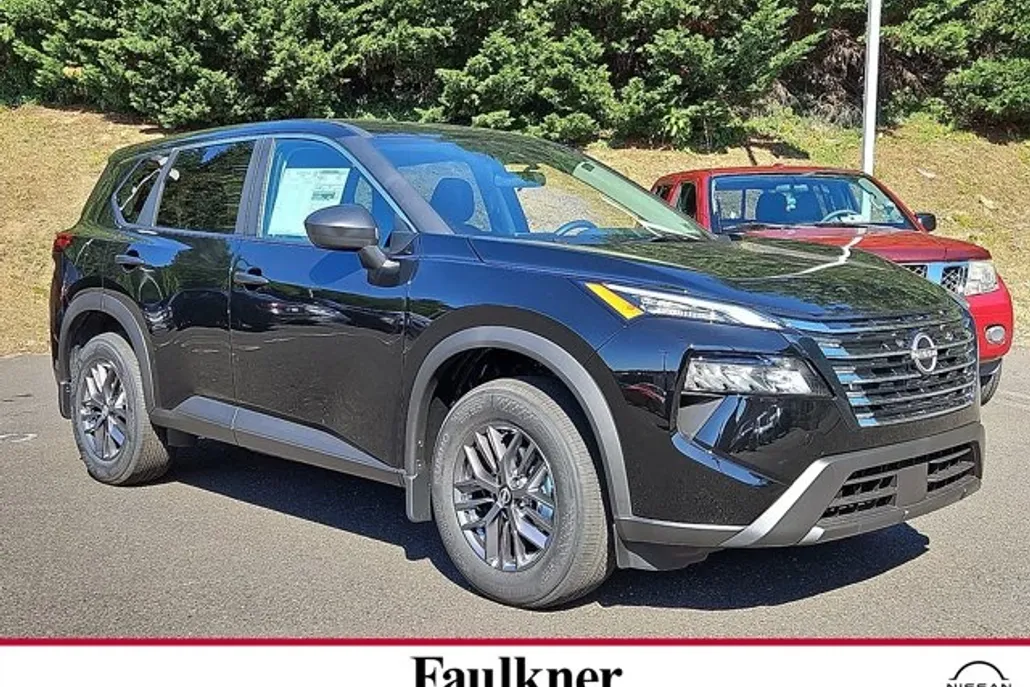 2026 Nissan Rogue AWD S photo 1
