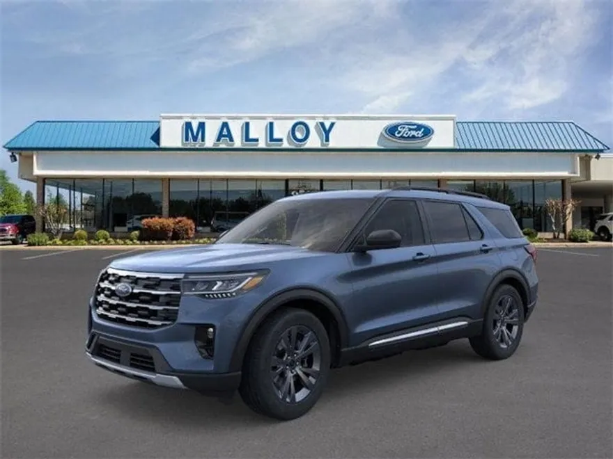 2025 Ford Explorer photo 1