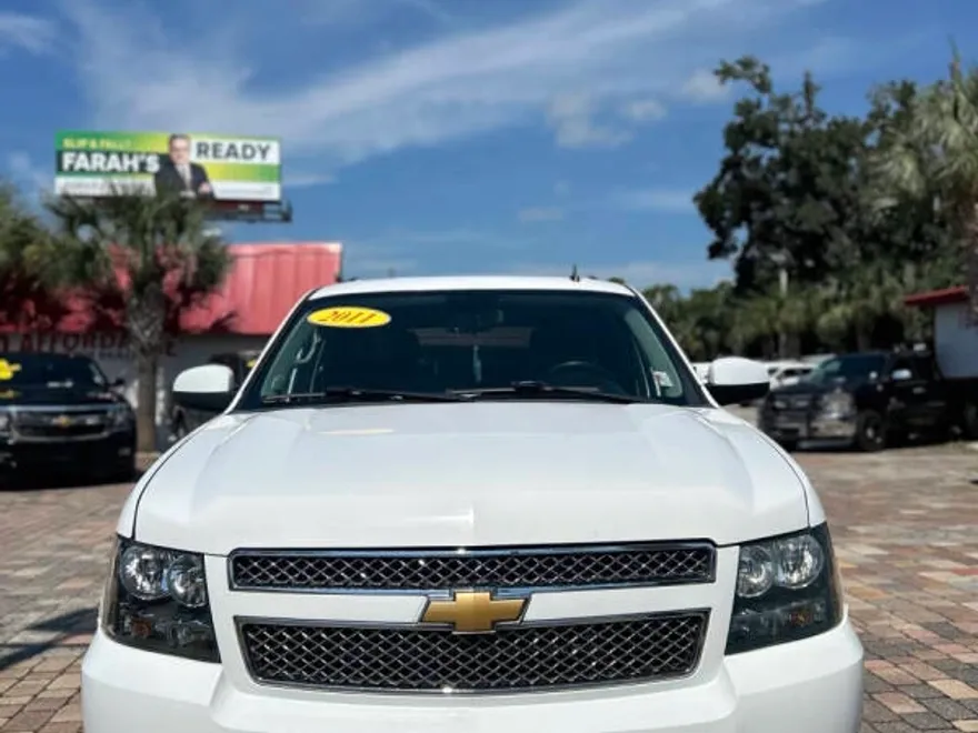 2011 Chevrolet Tahoe LT photo 1