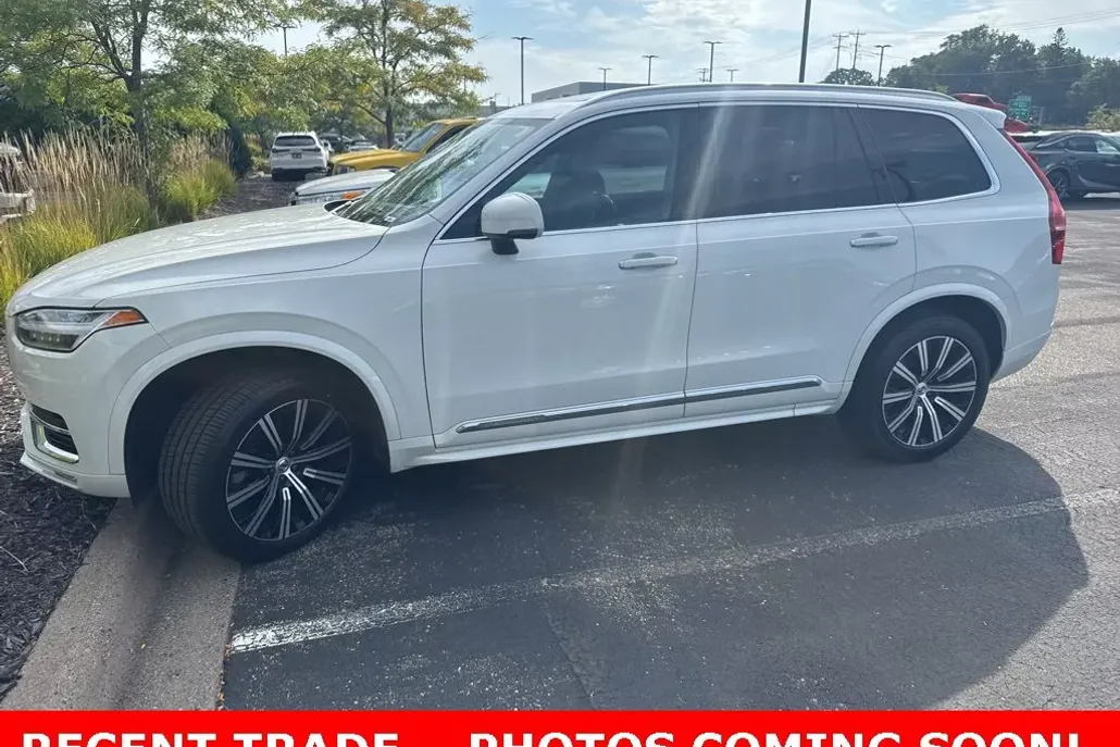 2020 Volvo XC90 T6 Inscription photo 1