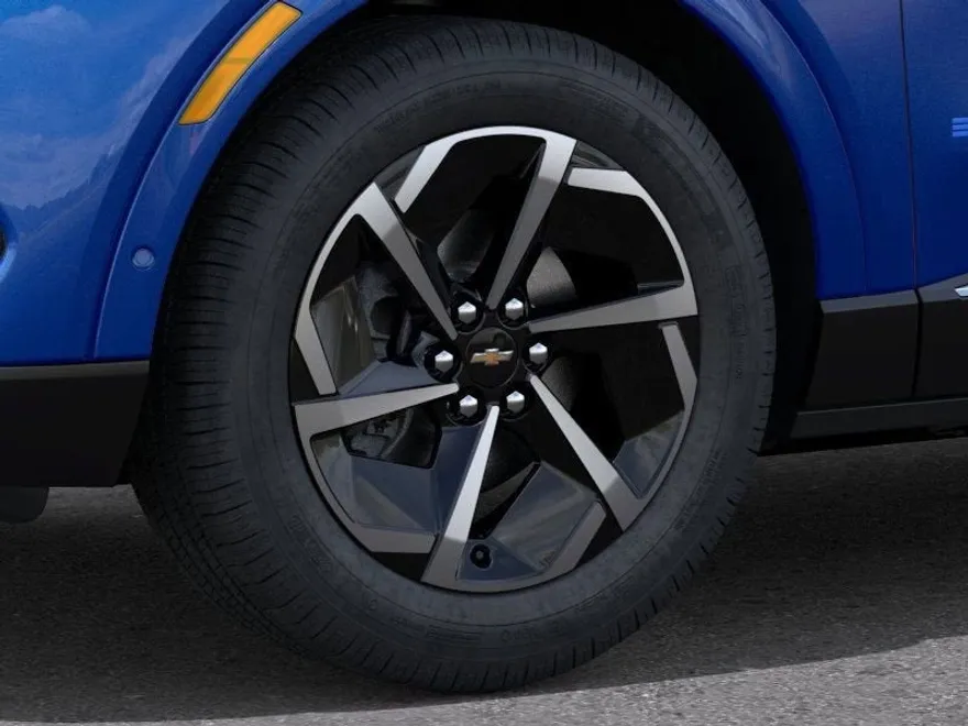 2025 Chevrolet Equinox EV 1LT photo 1