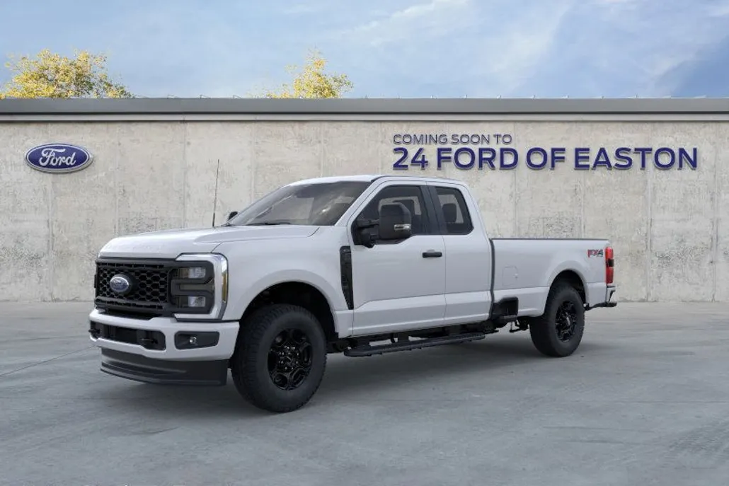 2025 Ford F-350 XL photo 1