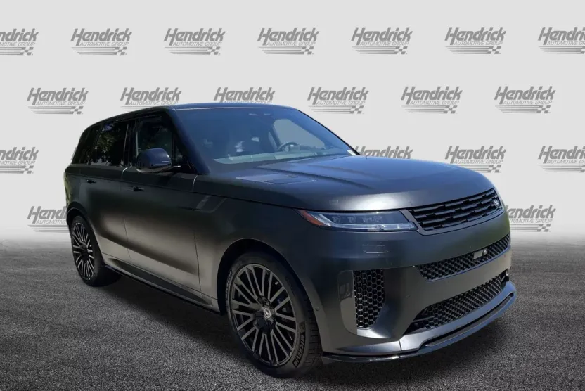 2025 Land Rover Range Rover Sport photo 1