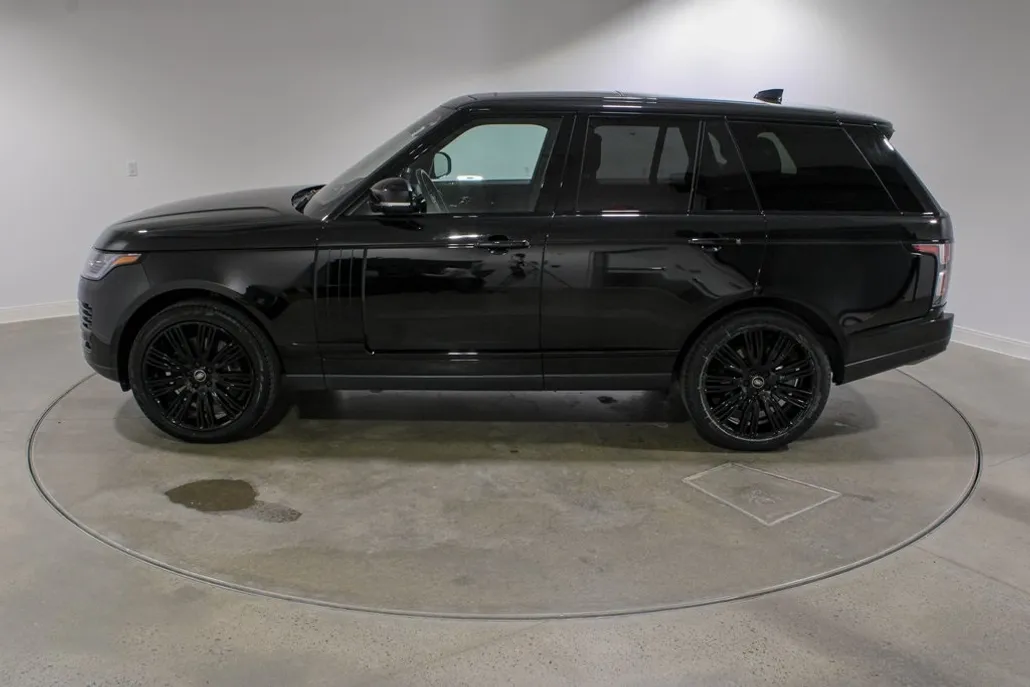 2022 Land Rover Range Rover HSE Westminster Edition photo 1