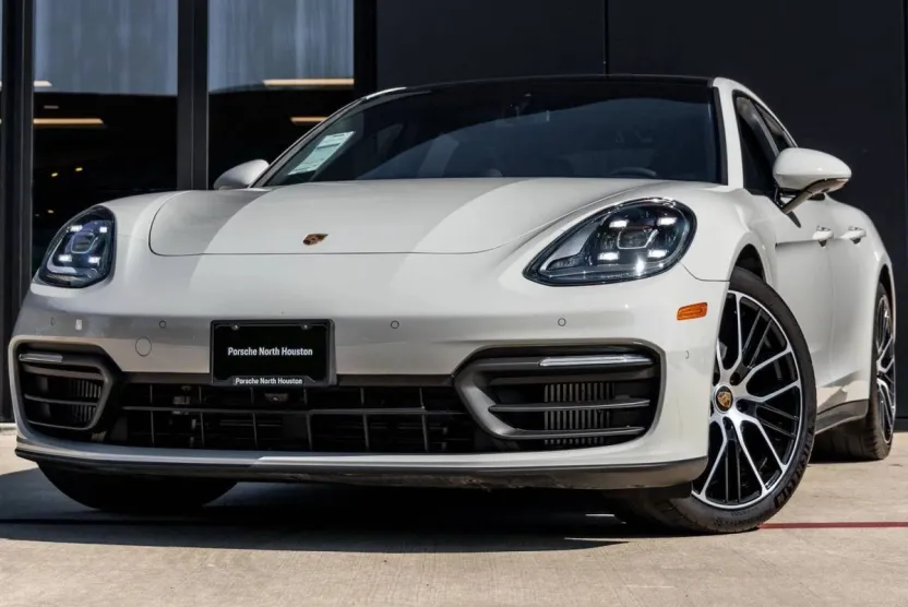 2021 Porsche Panamera Base photo 1