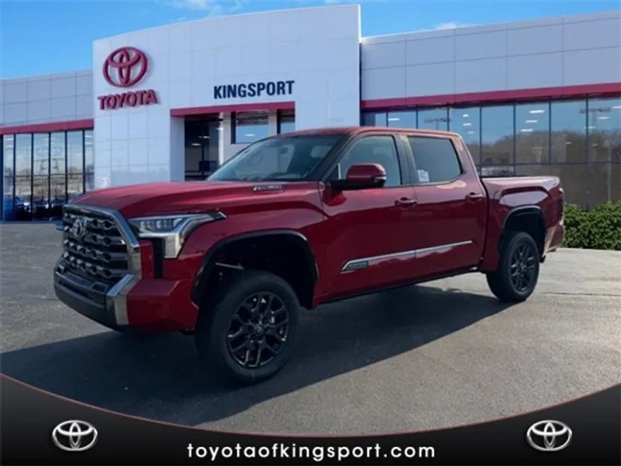 2025 Toyota Tundra Platinum photo 1