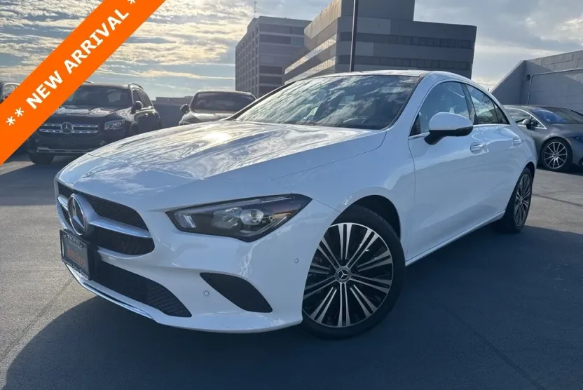 2023 Mercedes Benz CLA 250 photo 1