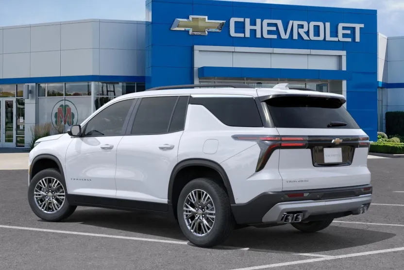 2026 Chevrolet Traverse photo 1