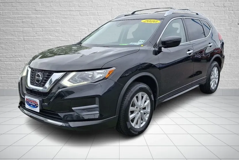 2020 Nissan Rogue SV photo 1