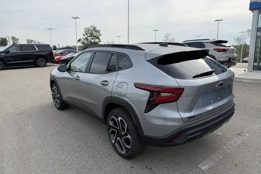2026 Chevrolet Trax photo 1