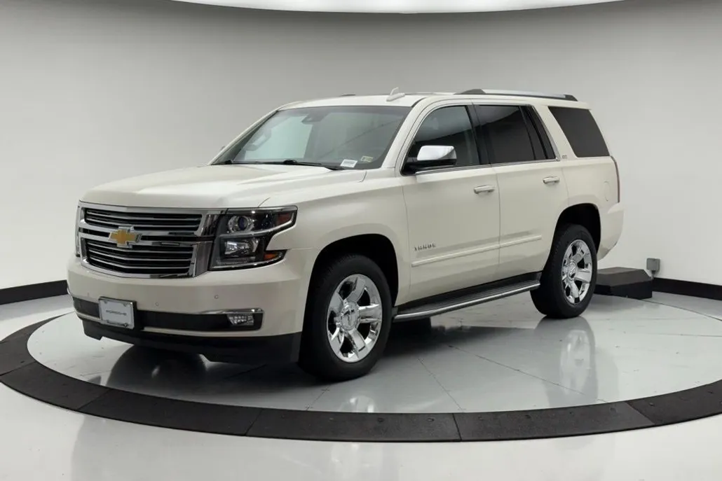 2015 Chevrolet Tahoe LTZ photo 1
