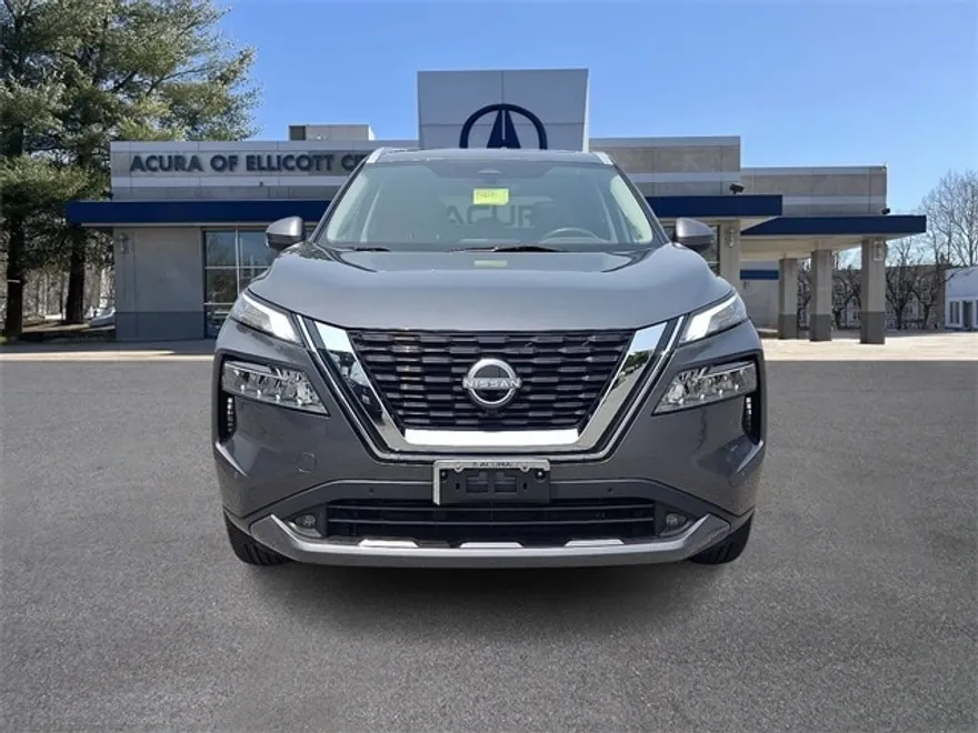 2022 Nissan Rogue SL photo 1