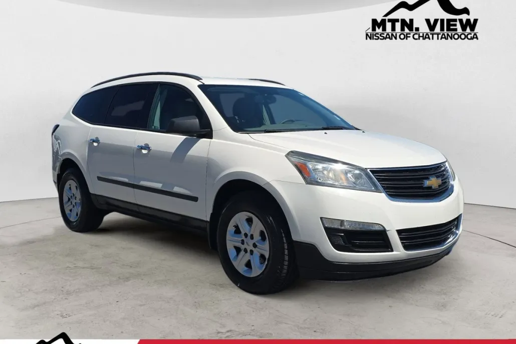 2014 Chevrolet Traverse LS photo 1